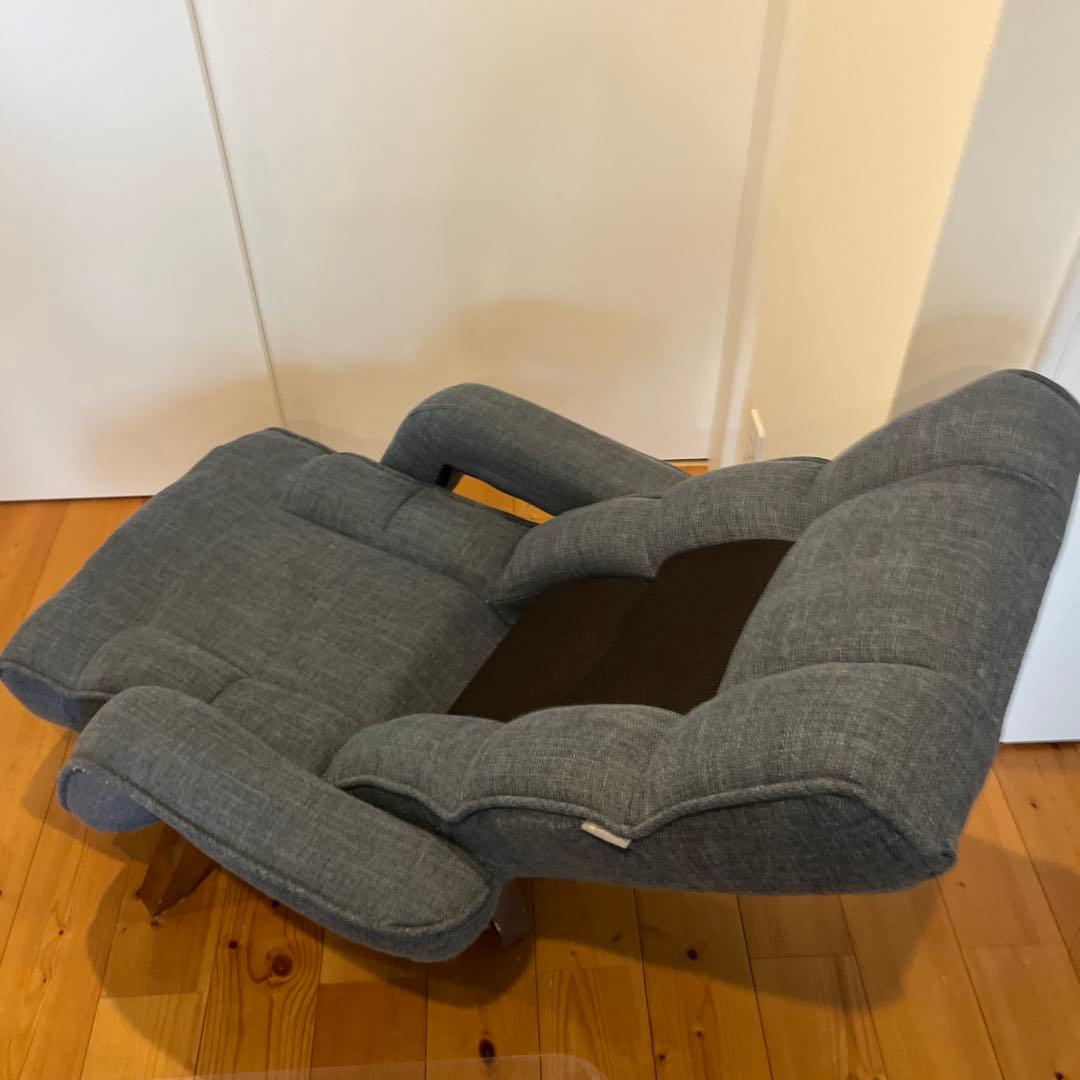 腰の神様がくれた中座椅子 ブルー/肘掛け付き/回転式 / 14段階)