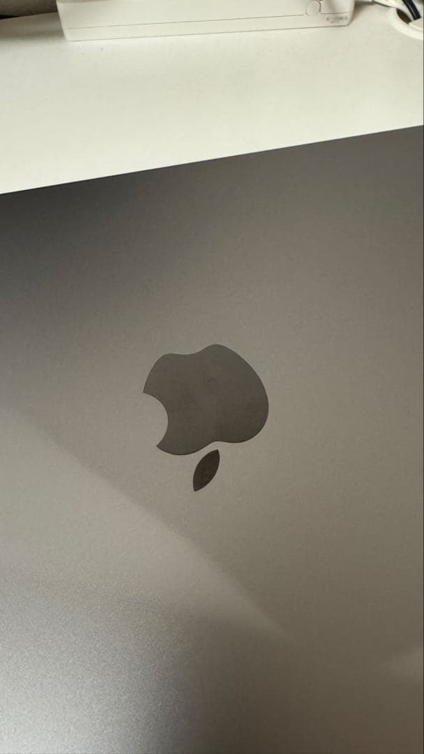 ほぼ新品：MacBook Air 13インチ M3 2024 8GB 512G