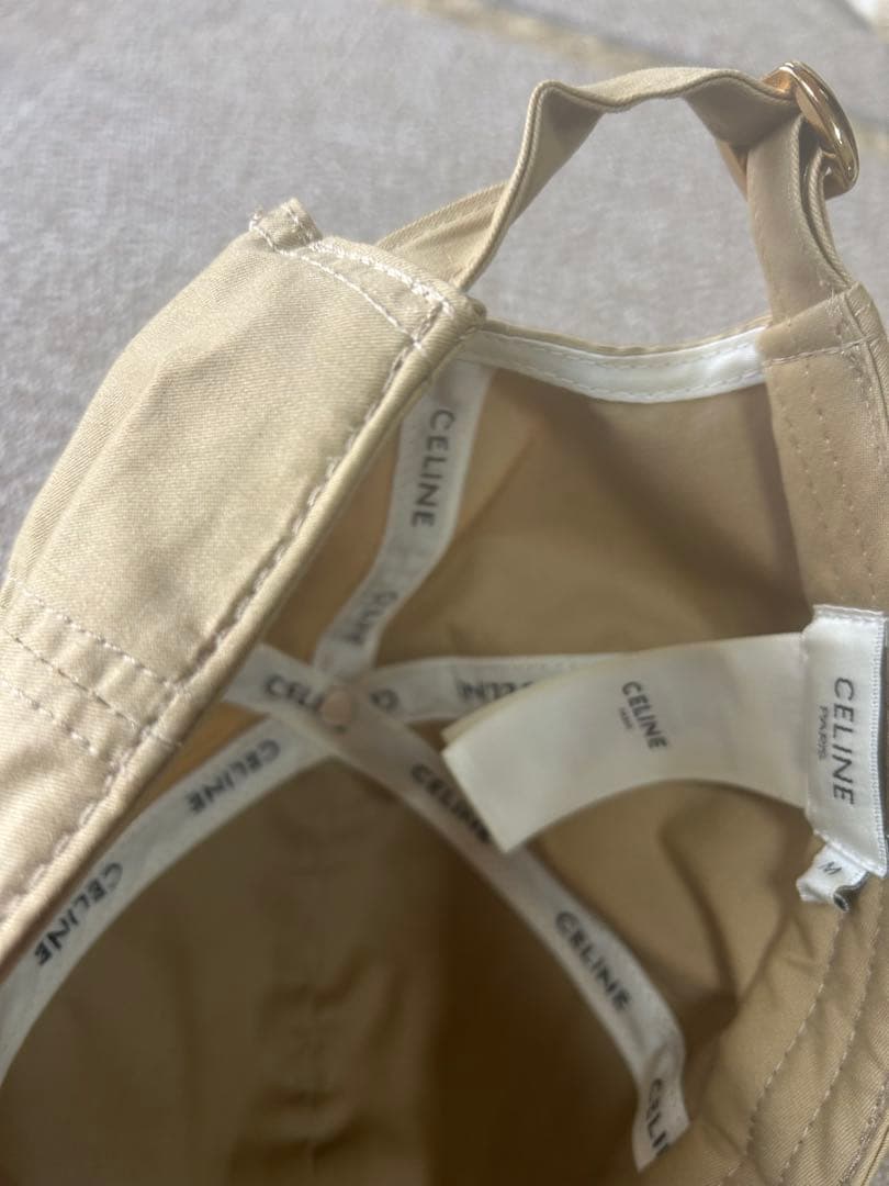CELINE ベージュ ベースボールキャップ