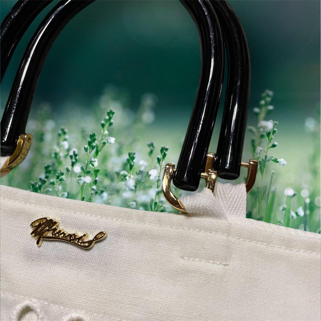 ミューベル MUVEIL窓辺レースバッグ 花 モチーフ A4サイズ フリンジ