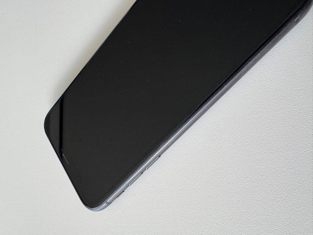 iPhone 11 ブラック 本体のみ 動作確認済み キズあり