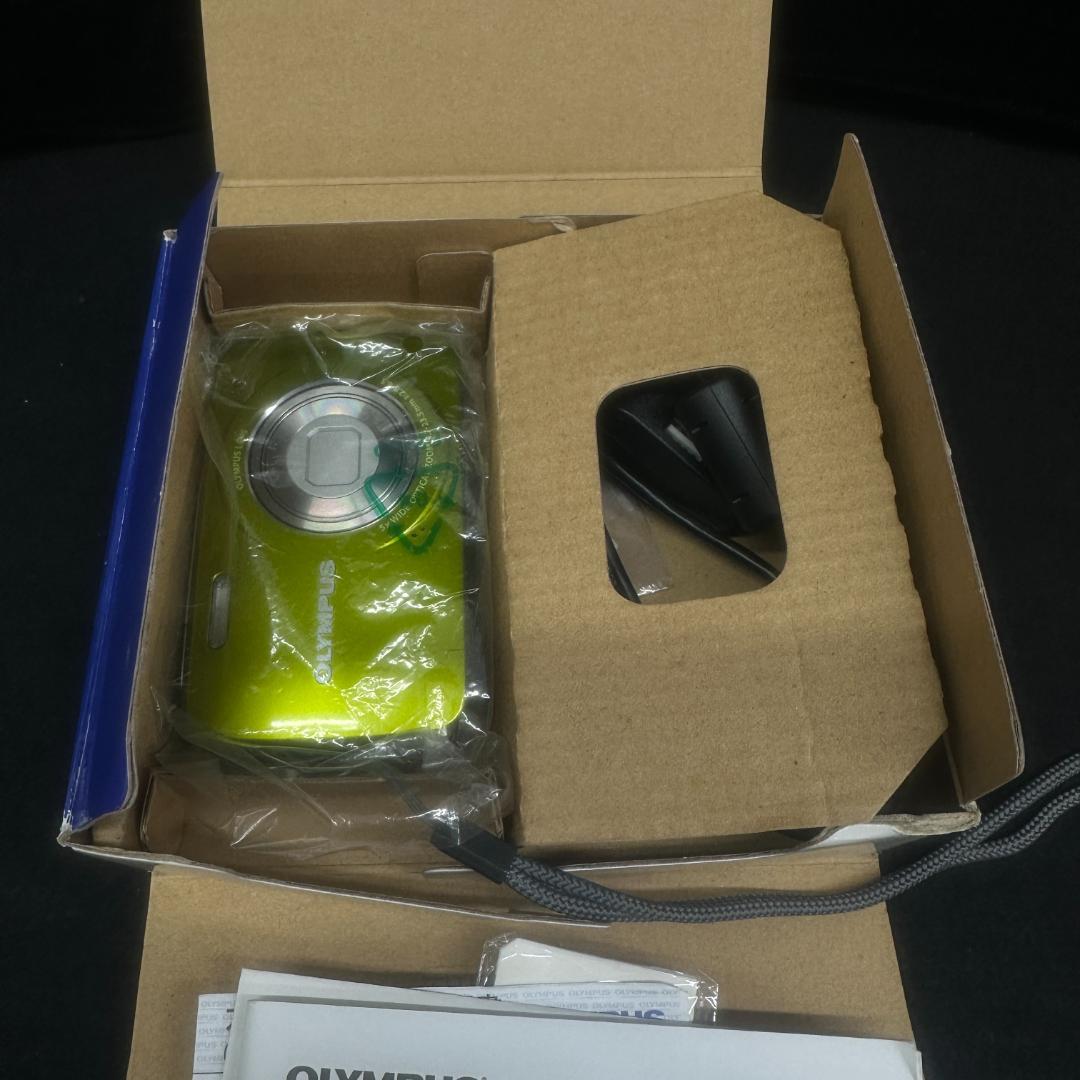 極美品オリンパス VH-210 デジタルカメラ