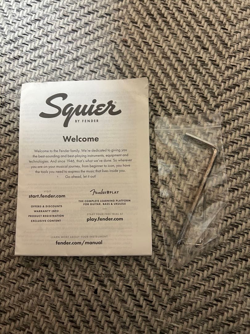 Squier Sonic Telecaste　by Fender　動作良好