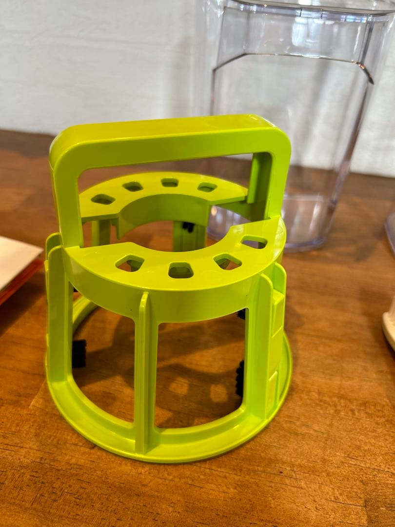 取説付属品ありKuvings クビンス ホールスロージューサー JSG-641M