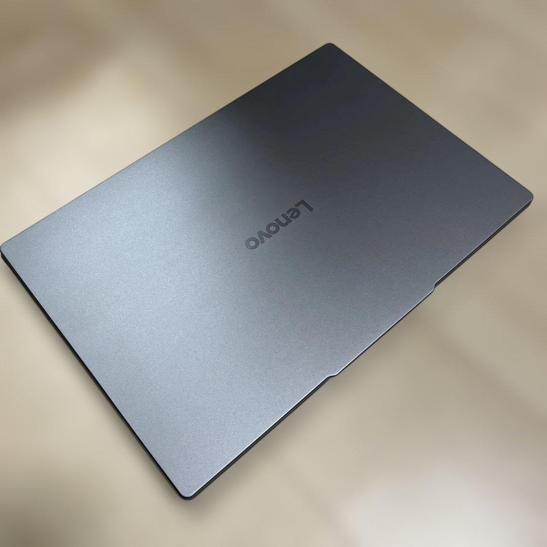 その他ノートPC本体 Lenovo Yoga Slim 7i Aura Edition Gen9
