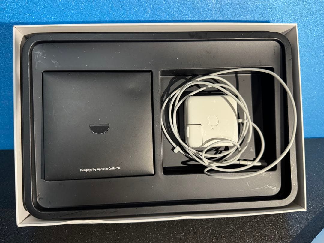 Apple MacBook Air 11インチ (A1370) mc968