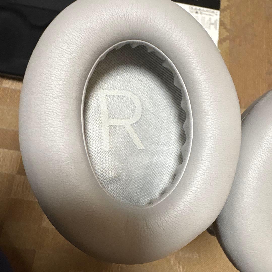 ヘッドホン BOSE noise cancelling headphones 700