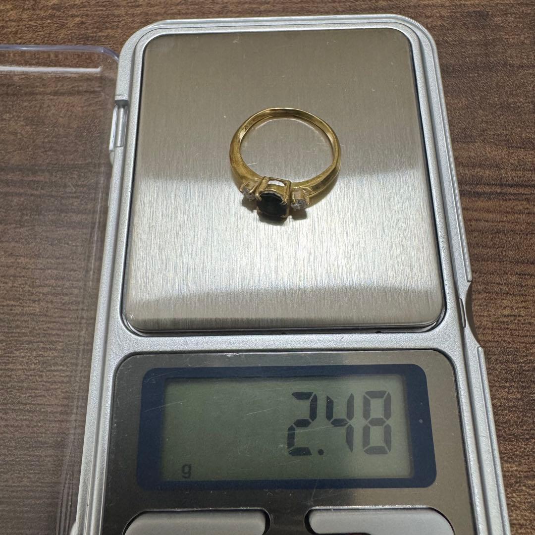 ま*ま様 【刻印あり】１８K指輪サファイヤ付き