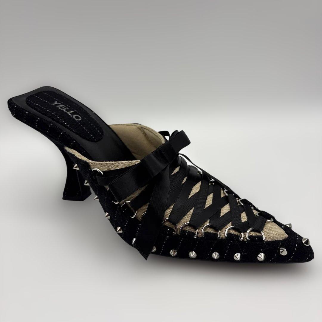 極美品YELLO ブラック レースアップヒール　Ｓサイズ