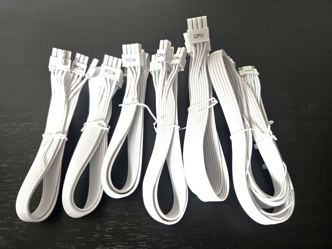 ASRock Steel Legend SL-1000GW 1000W電源 白色