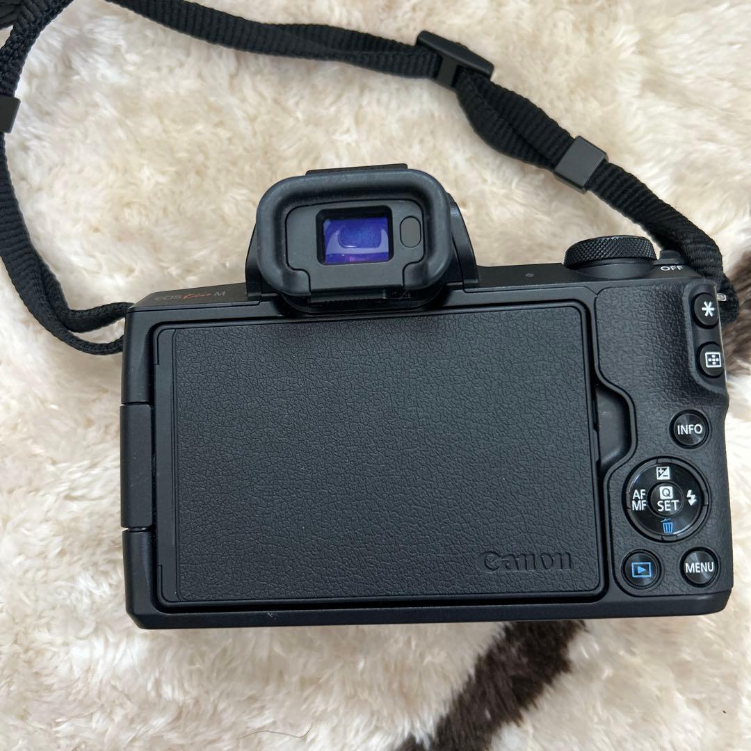 Canon EOS KissM ダブルズームキット ブラック 箱あり