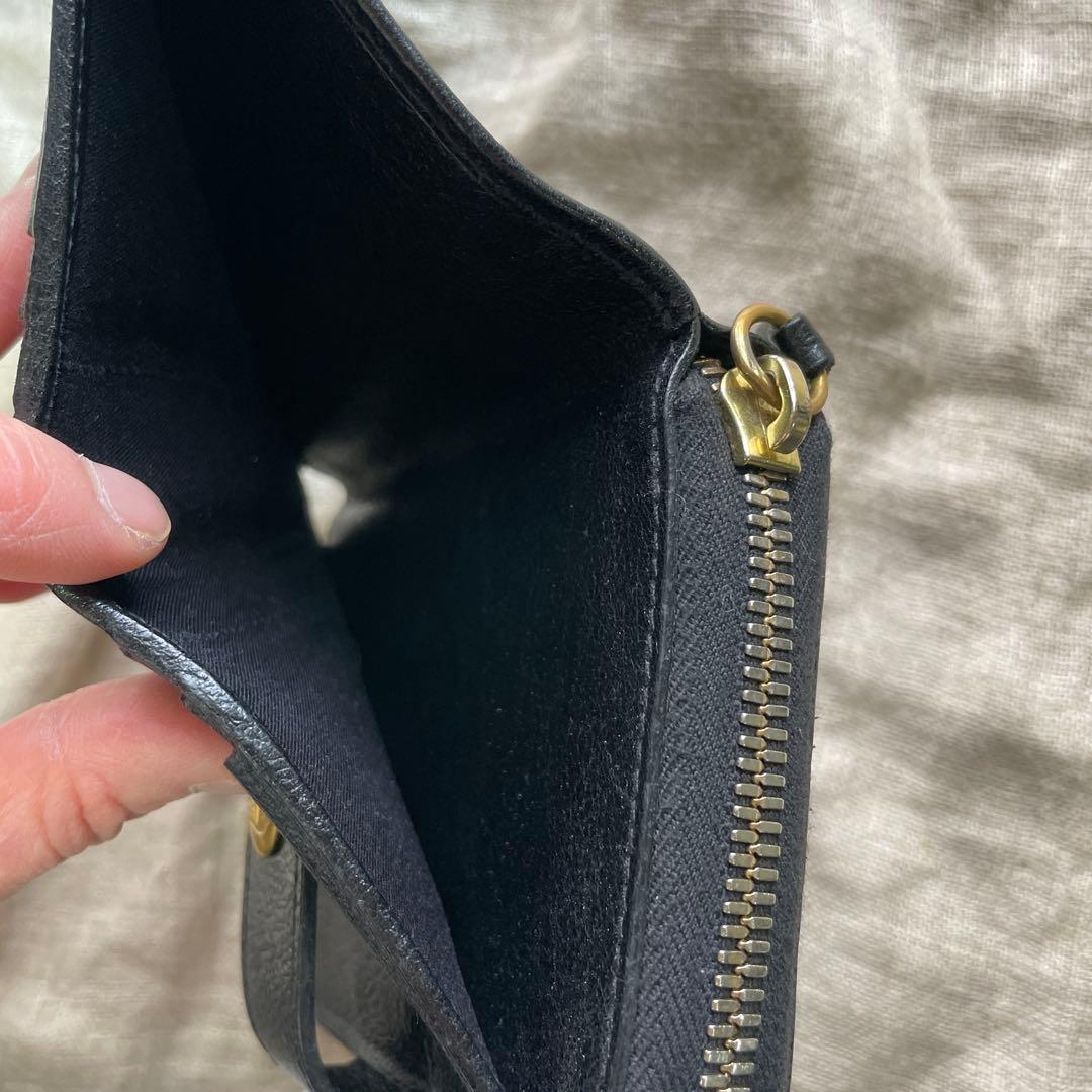 イルビゾンテ　レザー二つ折り財布　シボ　ブラック　黒　ユーズド