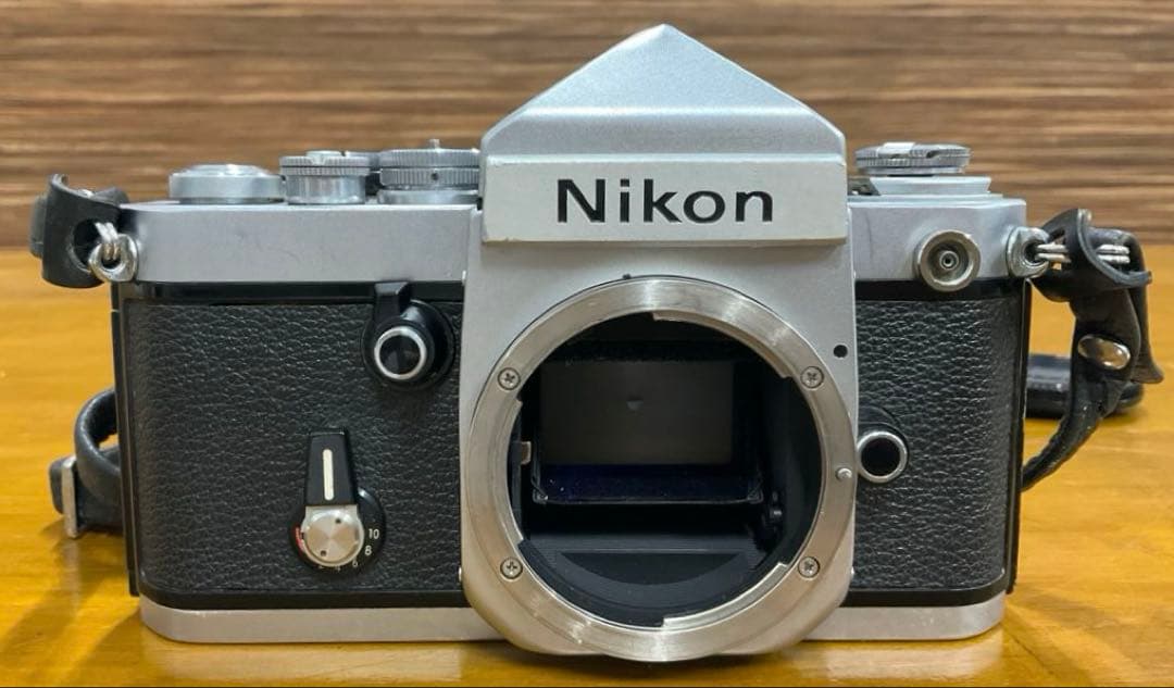 ニコン　F2　アイレベル　シルバー　35mm　フィルム一眼レフカメラ