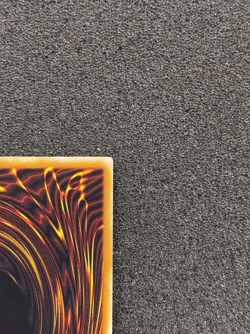 ハ*チ様 【準美品〜美品】　遊戯王　ブラック・マジシャン　レリーフ