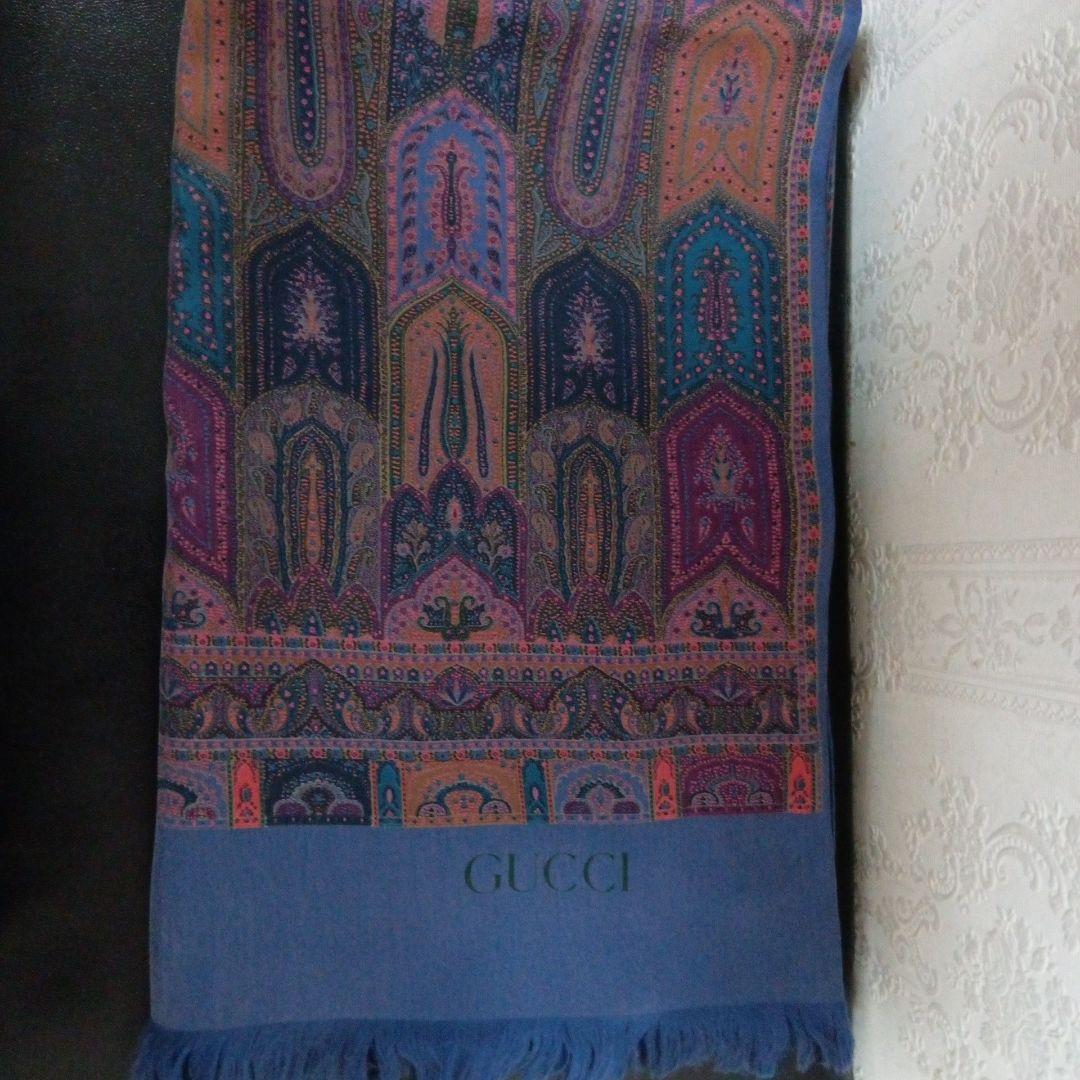 ココ！グッチ　ペーズリー大判ストール紺色 リバーシブル