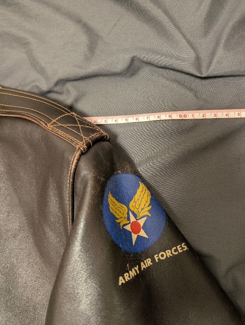 大幅値下☆希少Ｍ品番☆バズリクソンズ A-2 エアロレザー 赤リブ 馬革 36