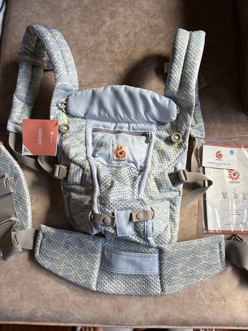【新品未使用】エルゴベビー EBC ADAPT SoftFlex ホリデーブルー