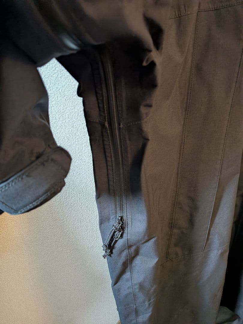 40 キャプテンサンシャイン ゴールドウィン ゴアテックス モンスターパーカー