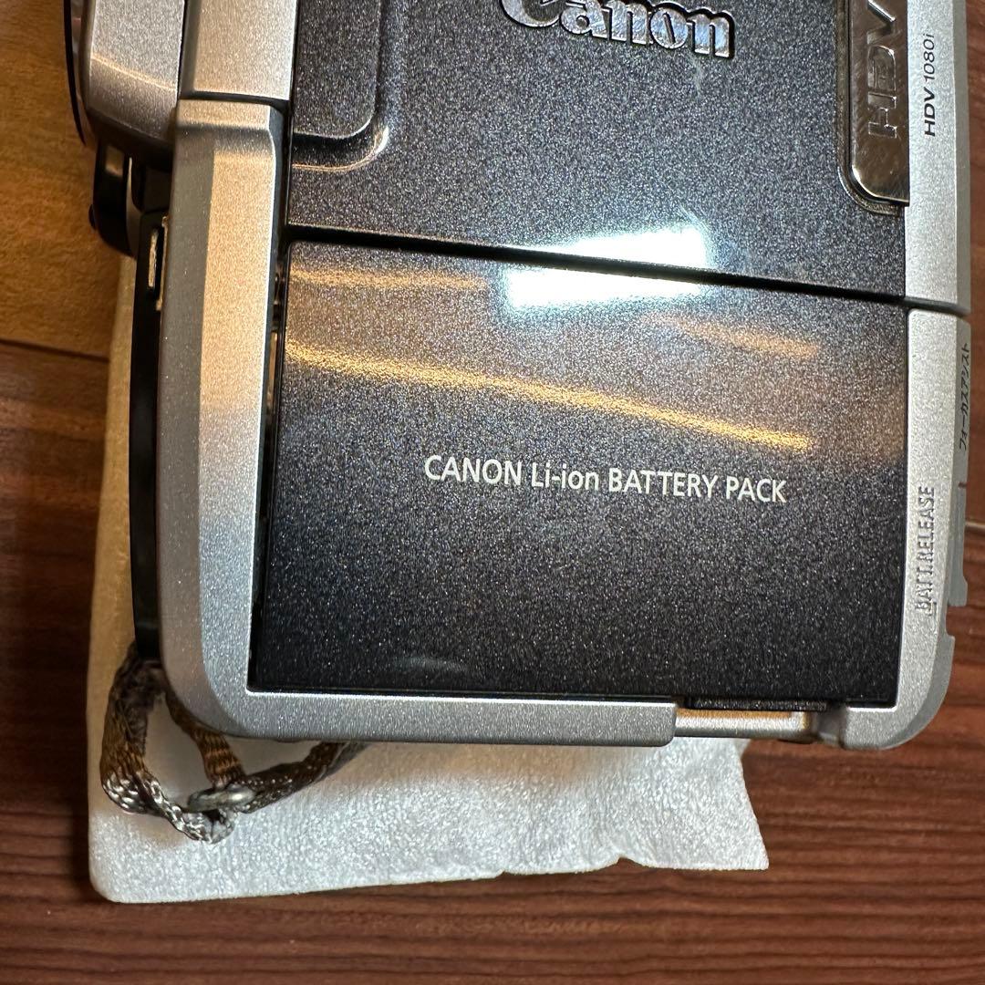 Canon ビデオカメラ iVIS HV10 ビデオカメラ 2259