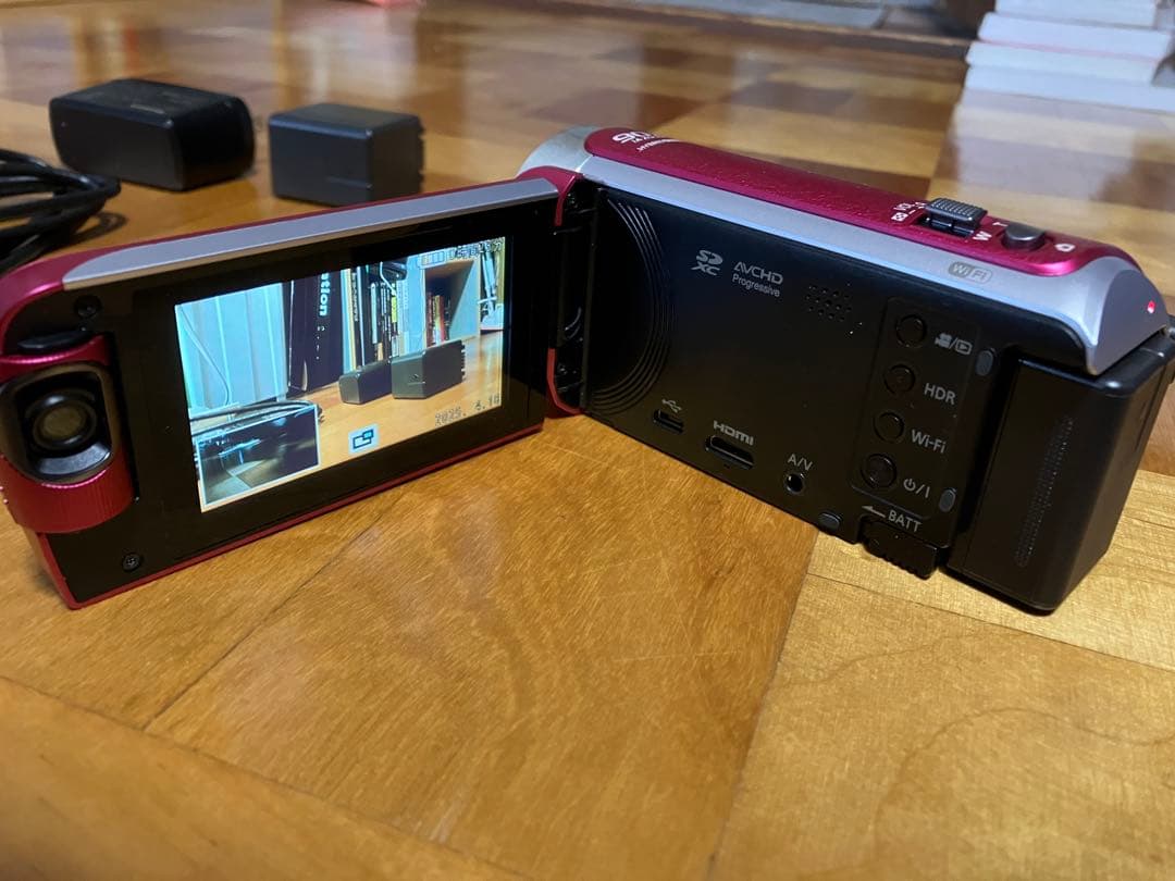 【ゆんす】Panasonic HC-W590M ピンク ビデオカメラ
