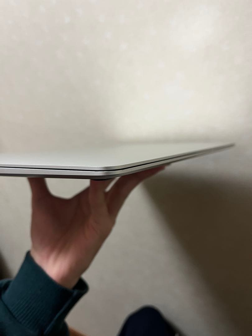 Mac book air m1 8メモリ 256GB シルバー 箱 充電器あり