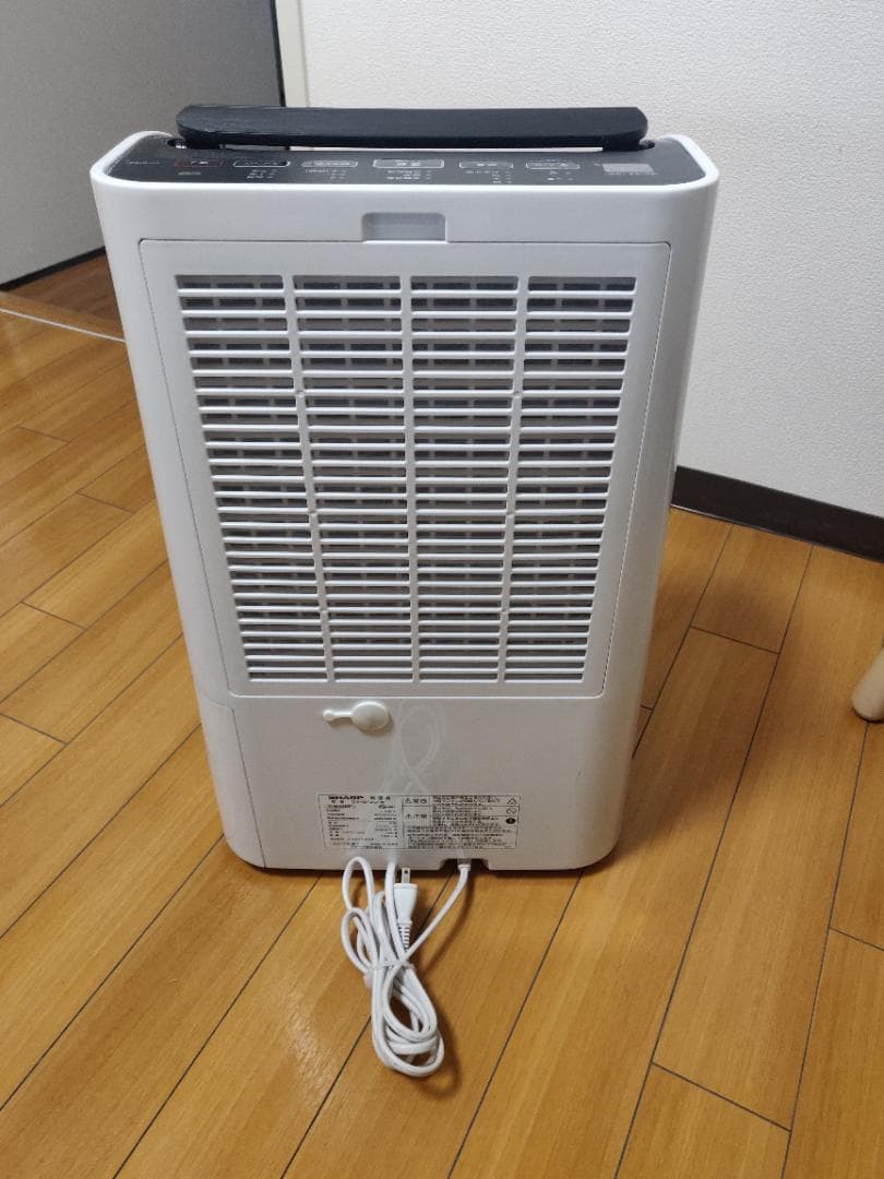 ほぼ新品・元箱付】SHARP 衣類乾燥除湿機 CV-G120 プラズマクラスター