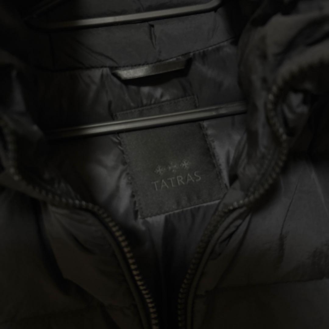 値下げ【TATRAS】ブラックダウンジャケット フード付き