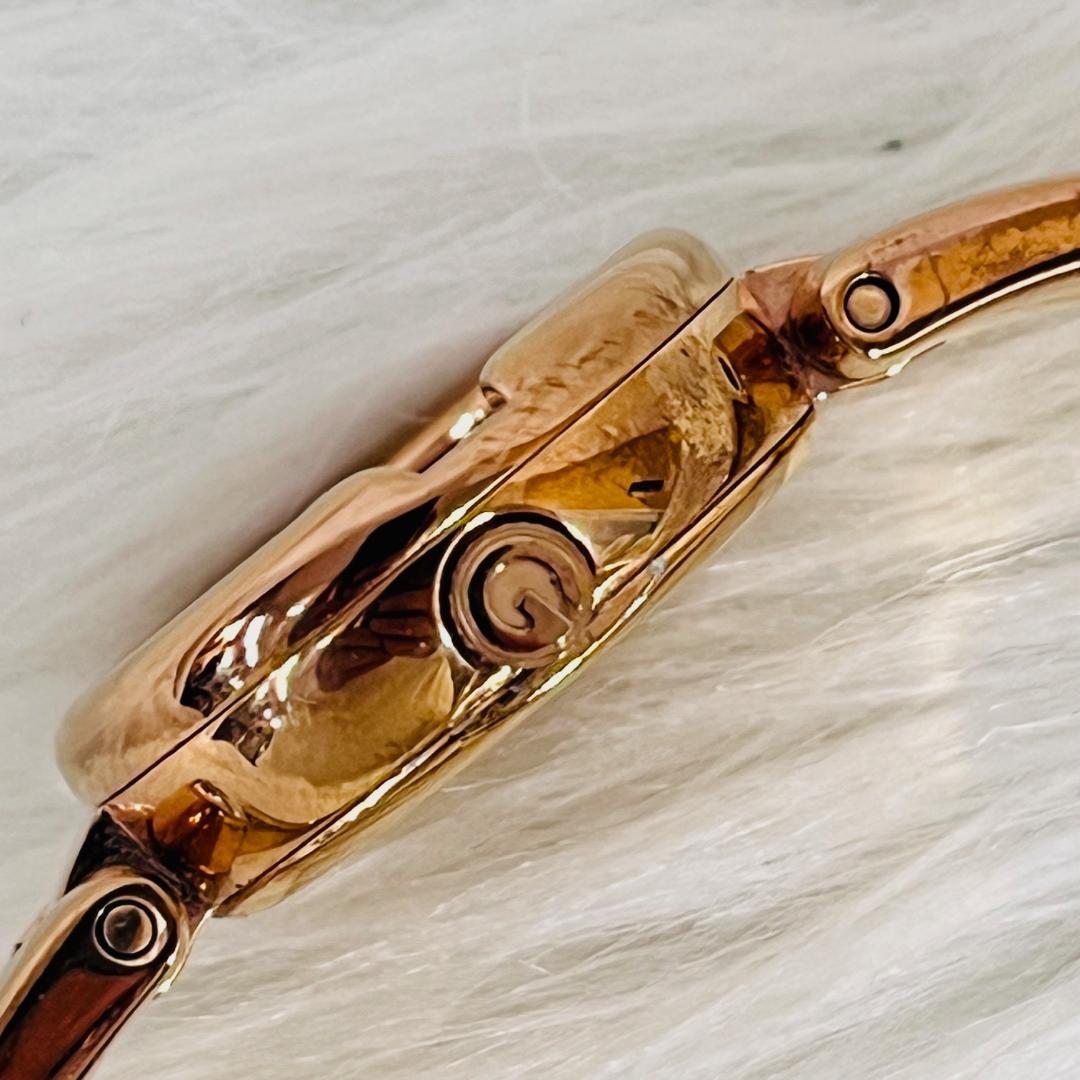 GUCCI 腕時計 バングル シュエル ピンク