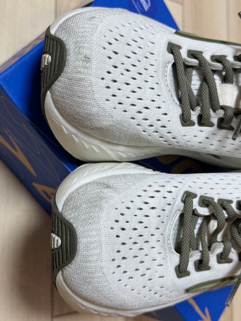 BROOKS 26.0cm グリセリンマックス