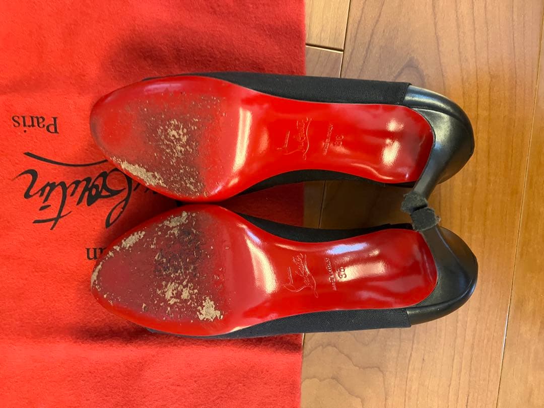 【美品】クリスチャンルブタン 黒ハイヒール パンプス 36