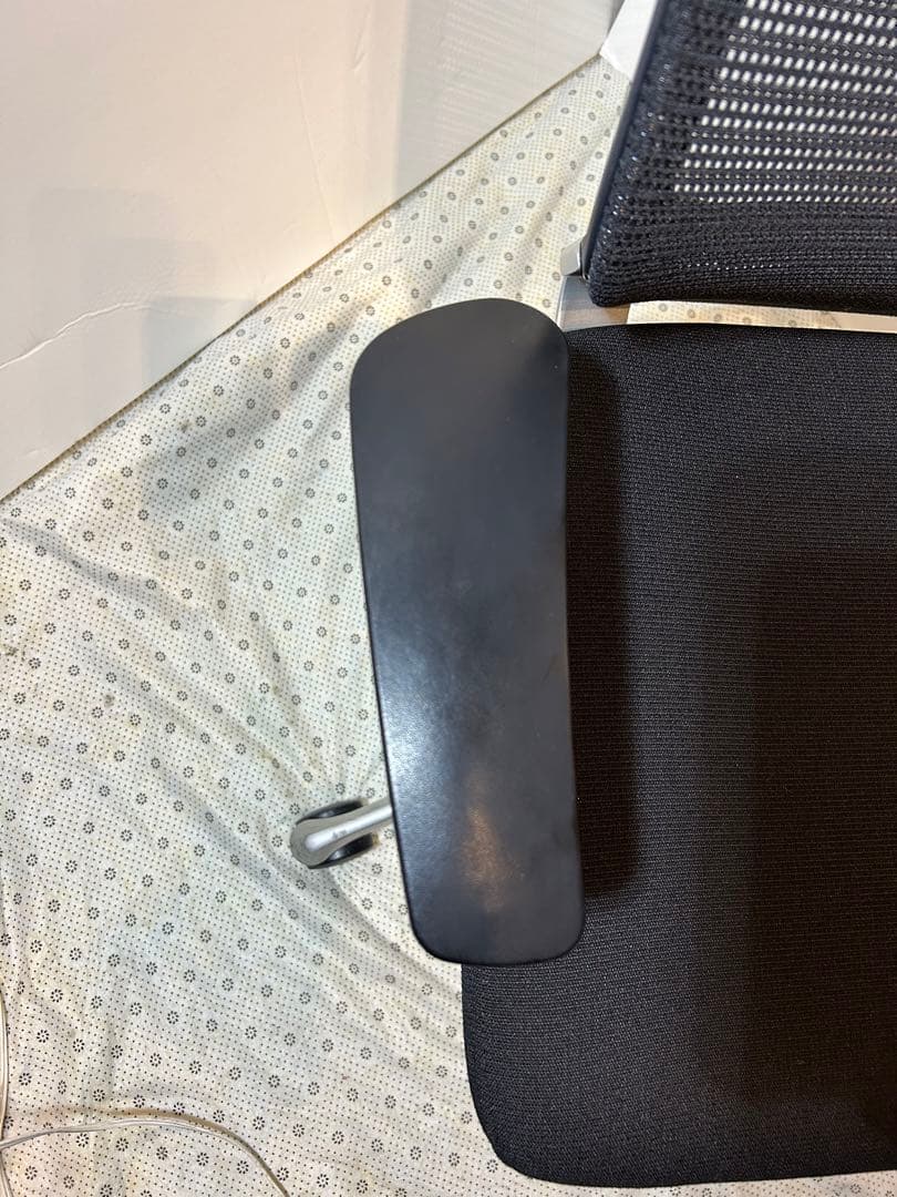 オカムラ　バロン　エクストラハイバック　ブラック　２０１１年製（１０／１６）