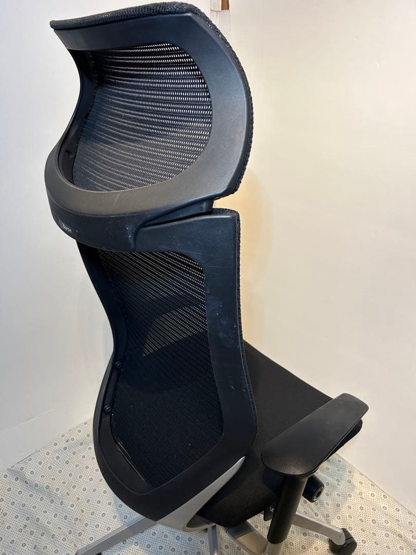 オカムラ　バロン　エクストラハイバック　ブラック　２０１１年製（１０／１６）