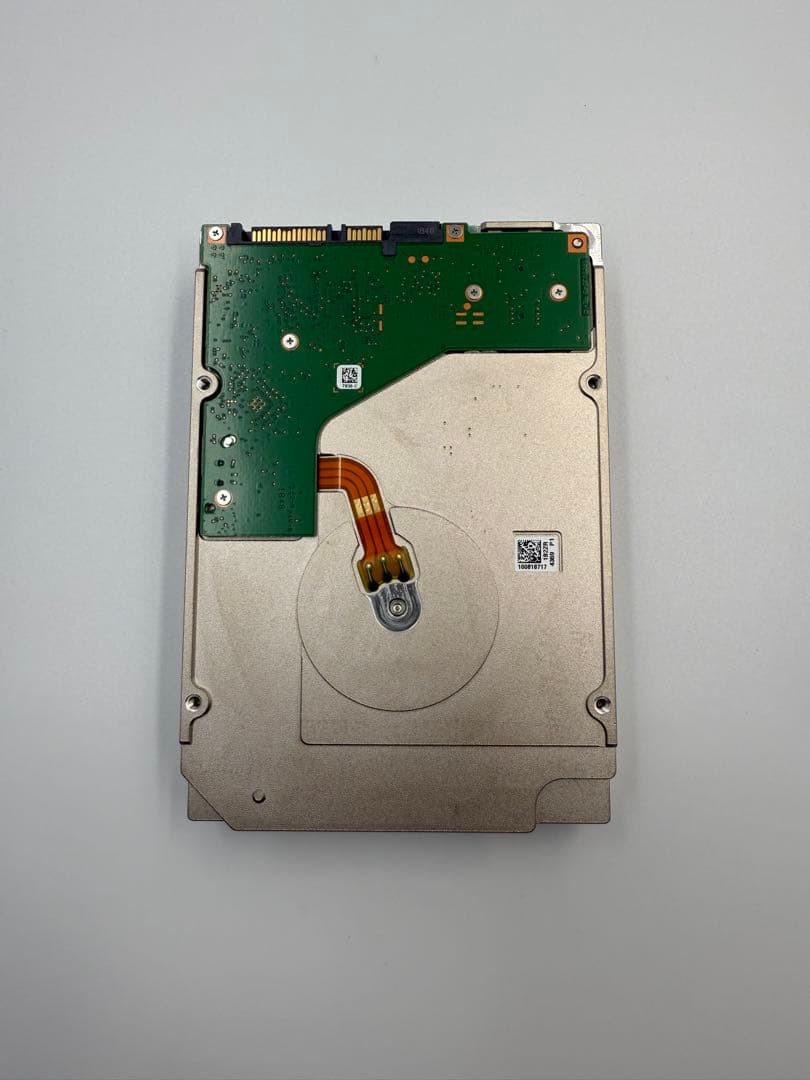 内蔵型ハードディスクドライブ Seagate SkyHawk 12TB SATA HDD