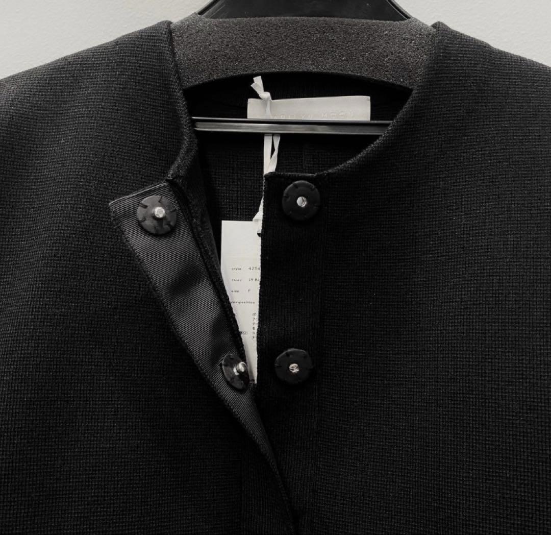 【新品・未使用】MARILYNMOON スパイラルタフタラッフルニットジャケット