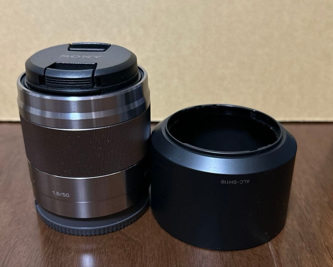 ソニー　SEL50F18 E 50mm F1.8 OSSシルバー