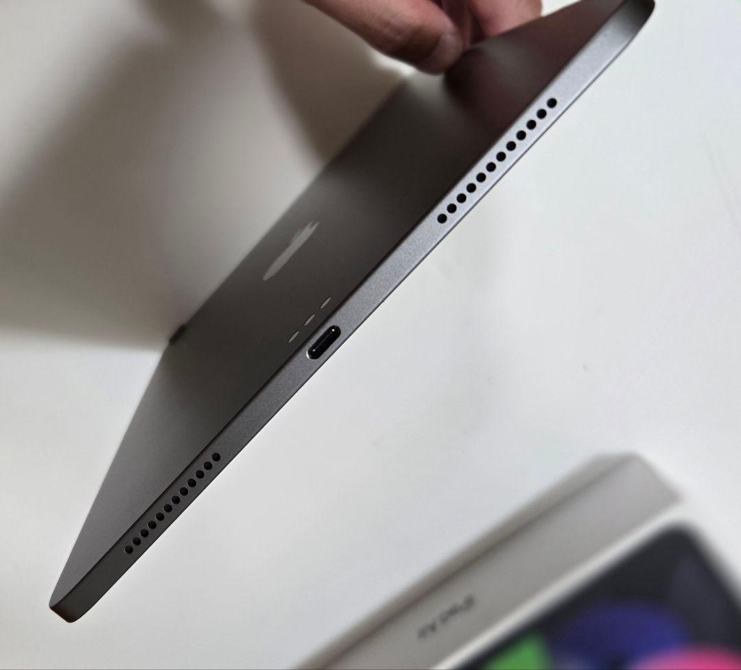 Apple iPad air 第4世代　64GB wifi スペースグレー 本体
