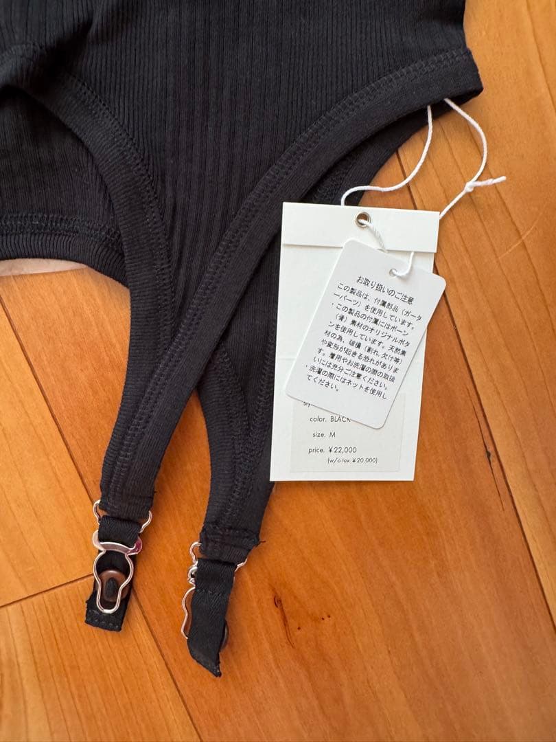 新品未使用fumika uchida ガータータンクトップ