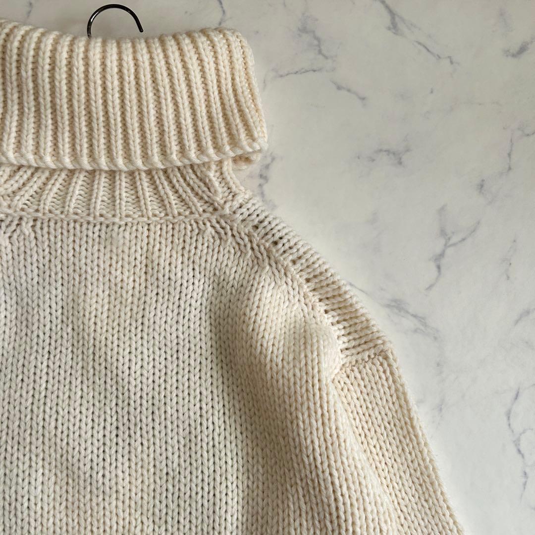 美品 モンクレール 高級アルパカ混 ビッグ「M」ロゴ タートルネック ニット