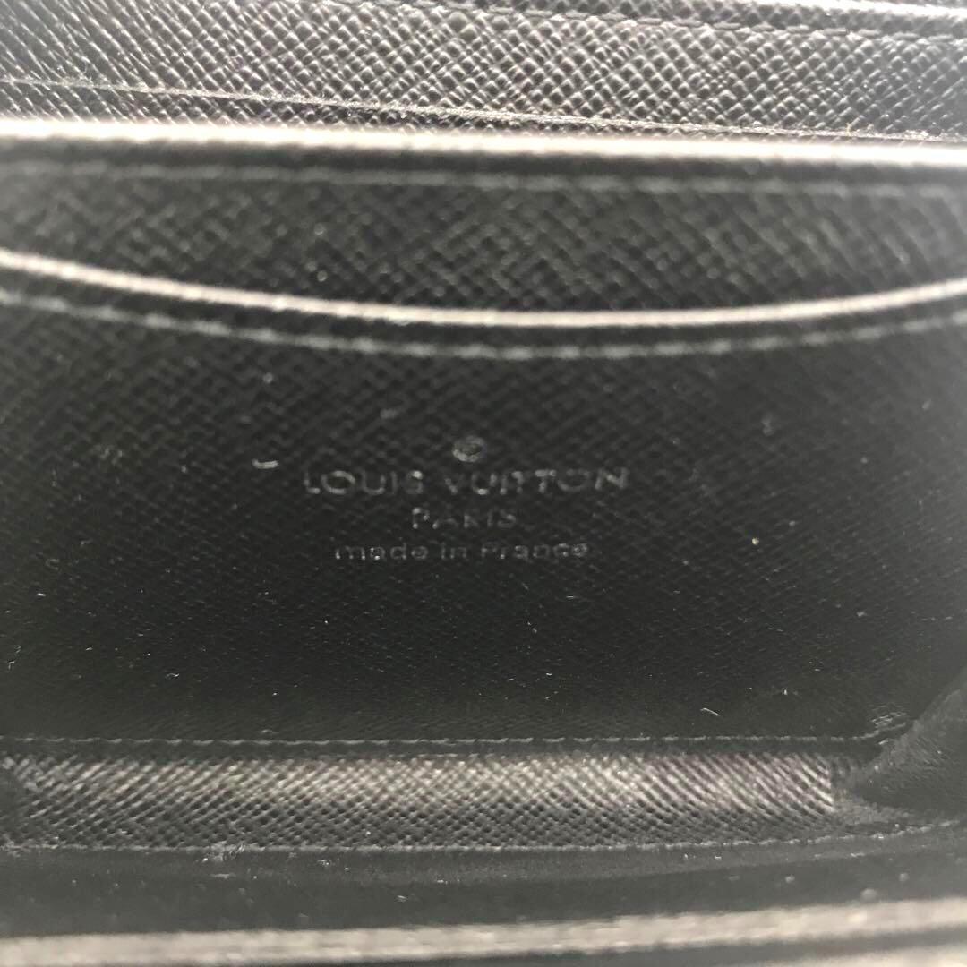 Louis Vuitton エピ ジッピーパース M60152 黒 U47