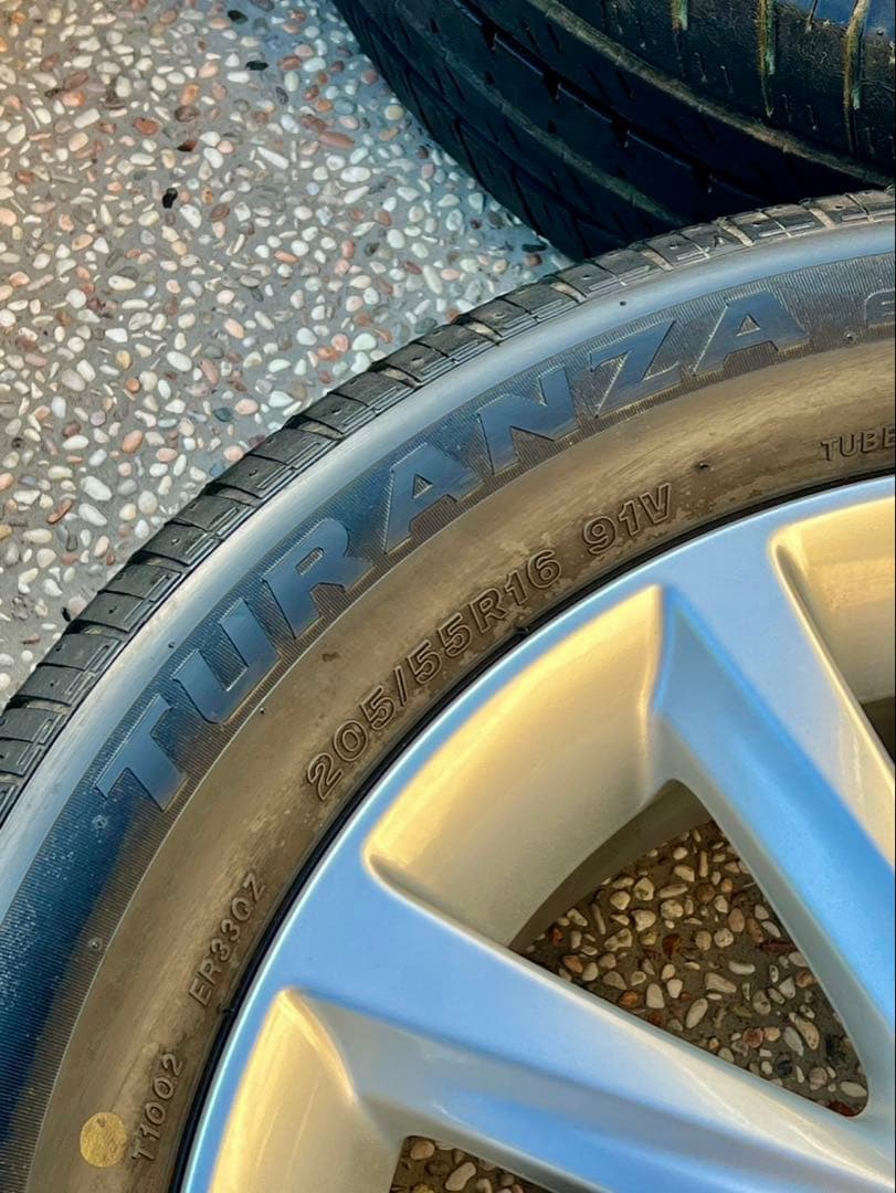 レクサスCT200h純正 タイヤホイール4本セット サイズ205/55R16