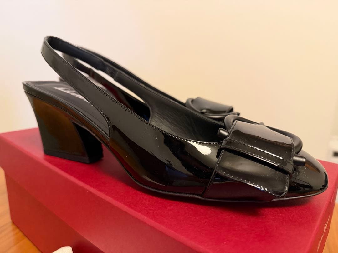 美品　Salvatore Ferragamo