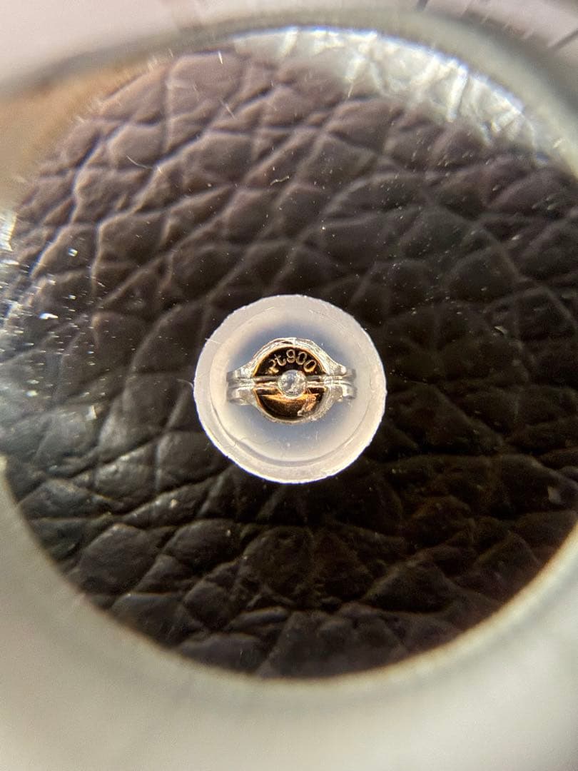 新品未使用 Pt900 天然ダイヤモンド D0.25 ピアス