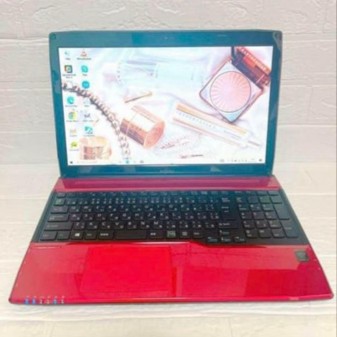 【ジャンク】高スペ⭐️4コア⭐️Core i7⭐️フルHD⭐️赤ノートパソコン⭐️富士通