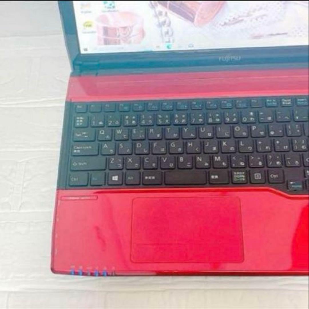 【ジャンク】高スペ⭐️4コア⭐️Core i7⭐️フルHD⭐️赤ノートパソコン⭐️富士通