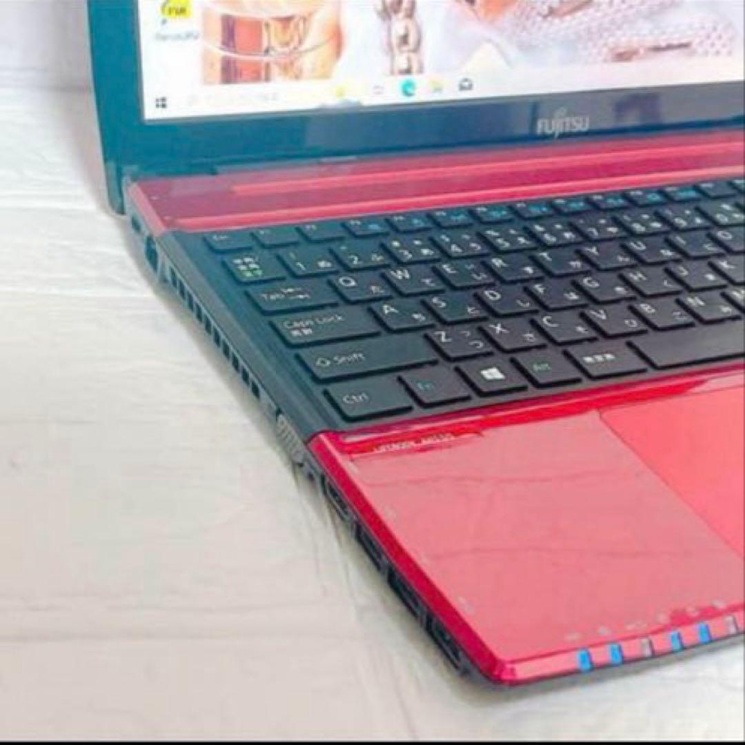【ジャンク】高スペ⭐️4コア⭐️Core i7⭐️フルHD⭐️赤ノートパソコン⭐️富士通