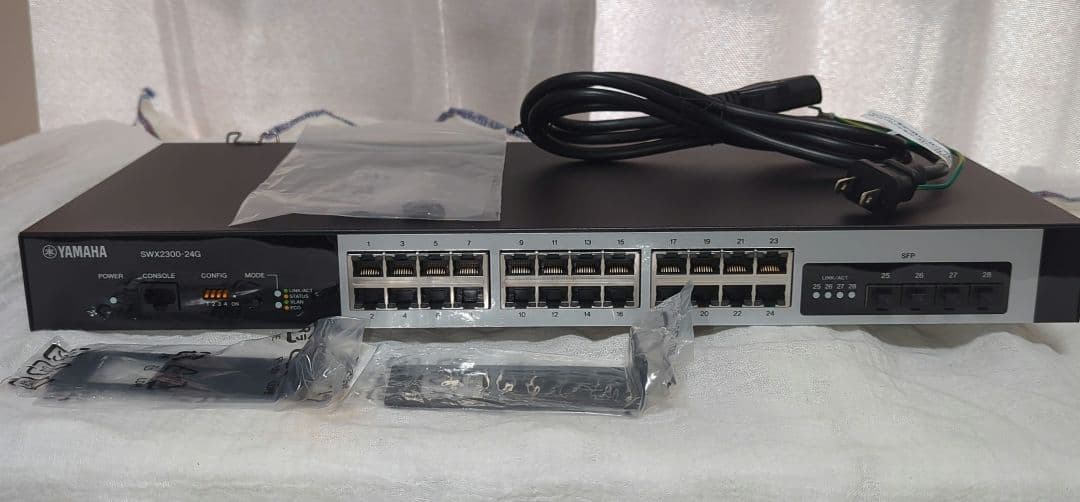 外観A 動作Ａ・ヤマハ SWX2300-24G