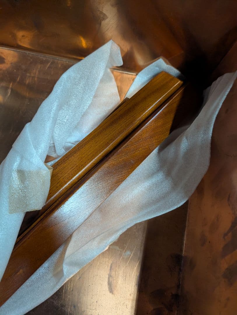 【未使用美品】　総欅(ケヤキ)材　重厚な囲炉裏テーブル