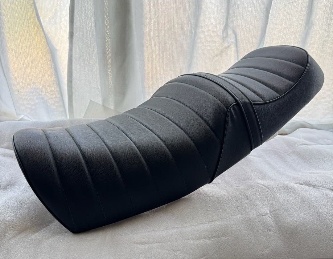 即日発送　限定価格　cb400sf タックロールシート nc39 nc42