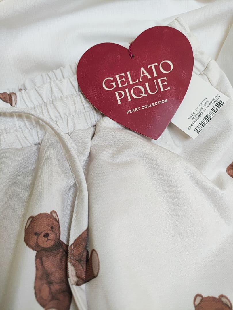 【新品未使用】ジェラピケ バレンタイン限定 くまパジャマ 上下セット