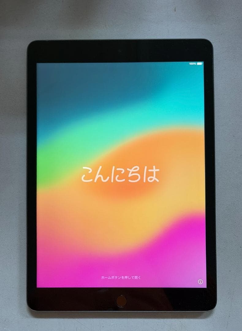 iPad (第9世代) Wi-Fi 64GB スペースグレー　Apple